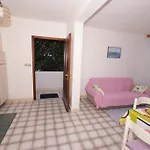 By The Sea Prizba, Korcula - 9255 Apartman *