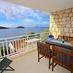 By The Sea Prizba, Korcula - 9255 بريسبا
