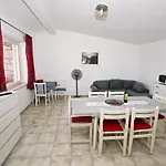 Apartments By The Sea Prizba, Korcula - 9255 Apartment *