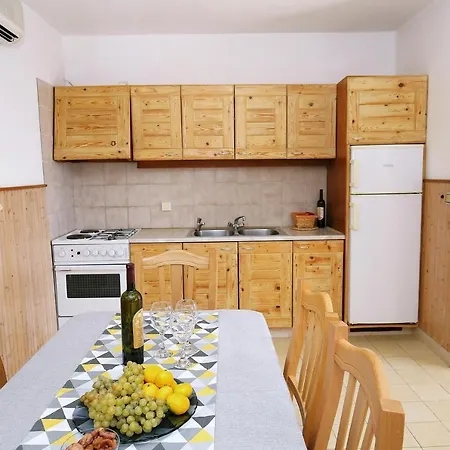 Apartments By The Sea Prizba, Korcula - 9255