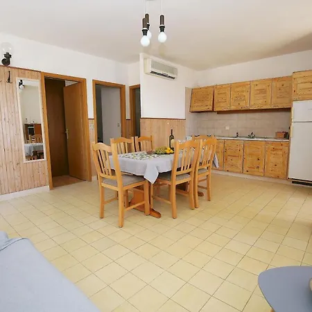 Apartments By The Sea Prizba, Korcula - 9255